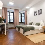 Old Town Concierge Muzeum Warszawy Apartment