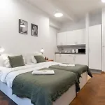 Old Town Concierge Muzeum Warszawy Apartment Warsaw