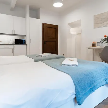 Old Town Concierge Muzeum Warszawy Apartman Varsó