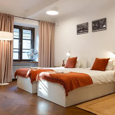 Old Town Concierge Muzeum Warszawy Varsovia