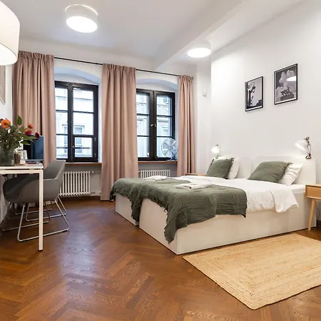 Old Town Concierge Muzeum Warszawy Apartamento
